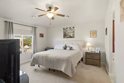 925 E 3900 S, Washington, UT 84780 - Photo 18