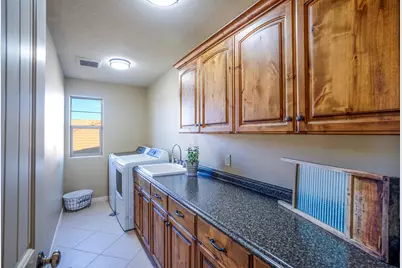 2254 S Pintura Dr, Saint George, UT 84790 - Photo 8