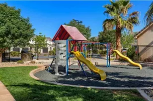 524 E Bailey Ln, Washington, UT 84780 - Photo 32