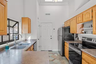 275 S Valley View, Saint George, UT 84770 - Photo 14