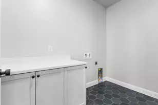 1089 E Coyote Crest Dr, Washington, UT 84780 - Photo 8