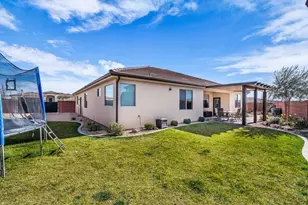 559 N Sarah Ln, Hurricane, UT 84737 - Photo 22