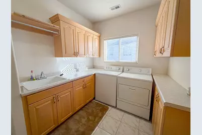 1629 S Flatrock Rd, Saint George, UT 84790 - Photo 30