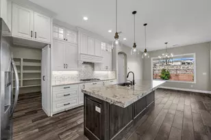 738 W Osprey Dr, Washington, UT 84780 - Photo 2