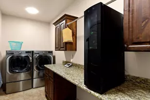 2657 S 3930 W, Hurricane, UT 84737 - Photo 12