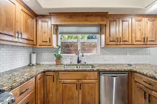 1194 N 1560 W Cir, Saint George, UT 84770 - Photo 20