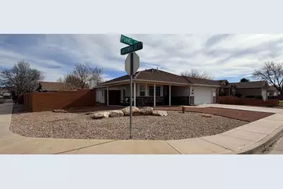 1845 S Pommel Cir, Washington, UT 84780 - Photo 4