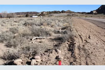 140 E Teasdale Rd, Teasdale, UT 84773 - Photo 16