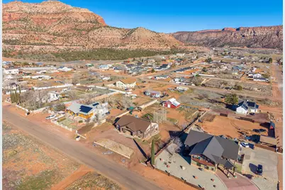 640 N Juniper St, Hildale, UT 84784 - Photo 80