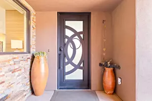 723 N Yucca Ct, Ivins, UT 84738 - Photo 4