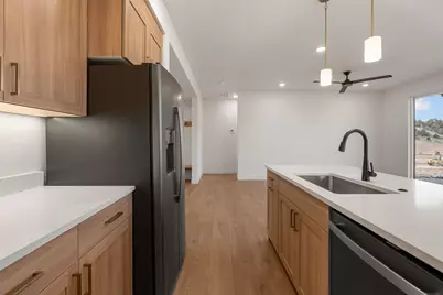 3330 W Sun Circle, Cedar City, UT 84720 - Photo 12