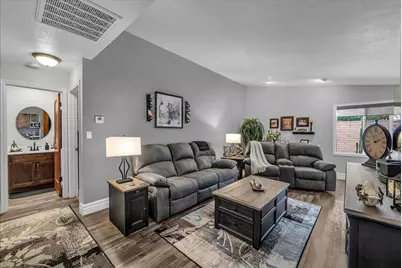 545 S Valley View Dr #68, Saint George, UT 84770 - Photo 6