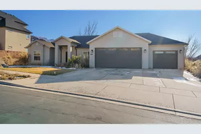 486 E Hillview Dr, Cedar City, UT 84721 - Photo 2