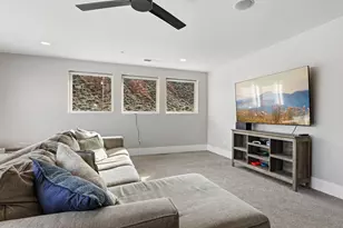 385 E Entrada Dr, Virgin, UT 84779 - Photo 40