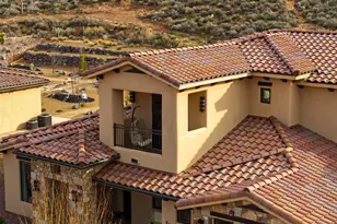 385 E Entrada Dr, Virgin, UT 84779 - Photo 6
