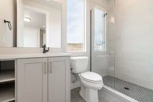 712 W Coastline Pl, Saint George, UT 84790 - Photo 10