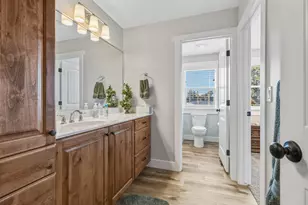 2591 S Desert Dr, Apple Valley, UT 84737 - Photo 18