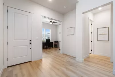 660 W Emerald Point Dr, Saint George, UT 84790 - Photo 8