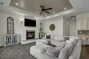 2451 E Lagrasse Cir, Saint George, UT 84790 - Photo 10