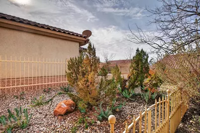 4358 S Flowering Hills Dr, Saint George, UT 84790 - Photo 34