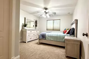 2286 Malaga Ave, Santa Clara, UT 84765 - Photo 46