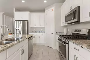 2264 E Cascada Wy, Washington, UT 84780 - Photo 4