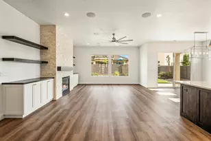 445 W Rosina Circle, Washington, UT 84780 - Photo 4