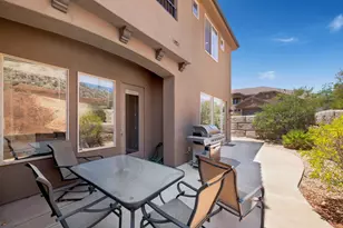 2076 N Doral Ct, Washington, UT 84780 - Photo 28