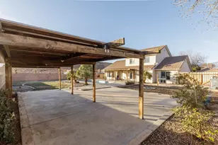 584 E Meadow Ln, Washington, UT 84780 - Photo 38