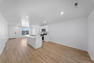 1927 Queens Garden Dr, Washington, UT 84780 - Photo 12