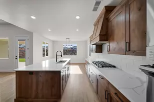 4795 W 1930 S, Hurricane, UT 84737 - Photo 22