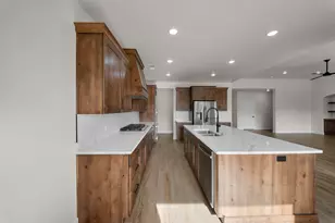 4795 W 1930 S, Hurricane, UT 84737 - Photo 20