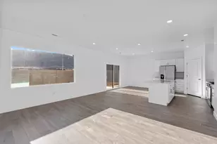 1523 S Fins Rd, Washington, UT 84780 - Photo 6