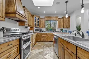 98 S Bridge Rd, Rockville, UT 84763 - Photo 22