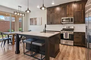 4589 S Sophia Ln, Washington, UT 84780 - Photo 2