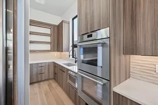 697 E Coral Autumn Ln, Ivins, UT 84738 - Photo 18