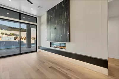 697 E Coral Autumn Ln, Ivins, UT 84738 - Photo 10
