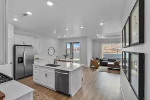 1935 S Queens Garden Dr, Washington, UT 84780 - Photo 20