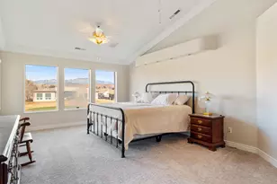 150 S Crystal Lakes Dr, Saint George, UT 84770 - Photo 8