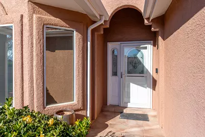 411 Majestic Dr, Ivins, UT 84738 - Photo 2