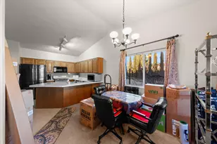 140 N Main St, Leeds, UT 84746 - Photo 8