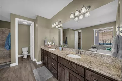 811 N Crown King Ave, Washington, UT 84780 - Photo 14