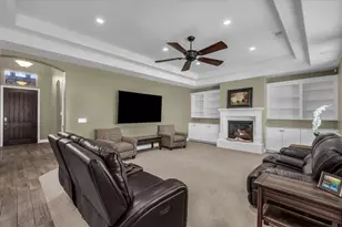 811 N Crown King Ave, Washington, UT 84780 - Photo 6