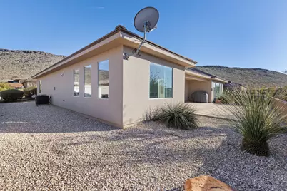 2892 S 3300 W, Hurricane, UT 84737 - Photo 28