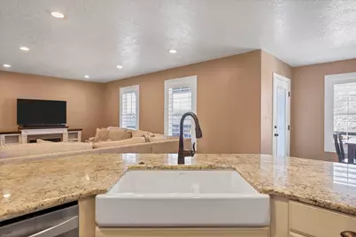 693 E Red Cedar Dr, Cedar City, UT 84721 - Photo 34