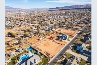 3670 S St, Saint George, UT 84790 - Photo 6