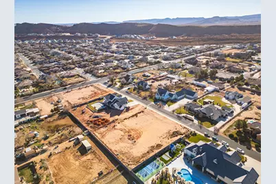 3670 S St, Saint George, UT 84790 - Photo 8