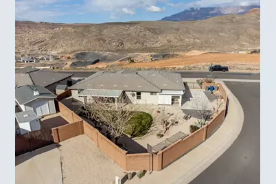 3487 W Park View Dr, Hurricane, UT 84737 - Photo 8