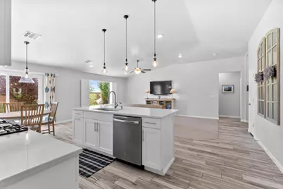 902 E 3950 S, Washington, UT 84780 - Photo 12
