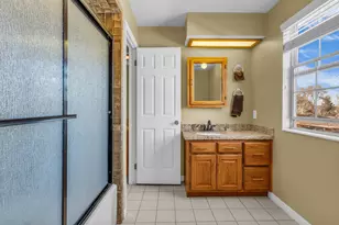 517 Holstein Way Way, Salt Lake City, UT 84107 - Photo 30